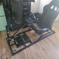 PS5/PS4/PC DRIVING SIMULATOR COMPLETE WITH TV AND STEERING WHEEL & PEDALS