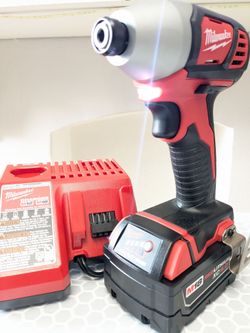 M18 Milwaukee Cordless Impact Drill Combo Kit
