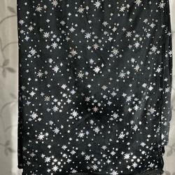 Very soft material velvet shwal with foil work and lace border 