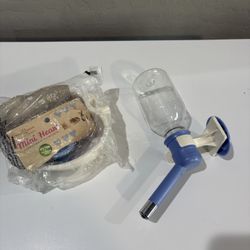 Pet Feeder/Water Bottle