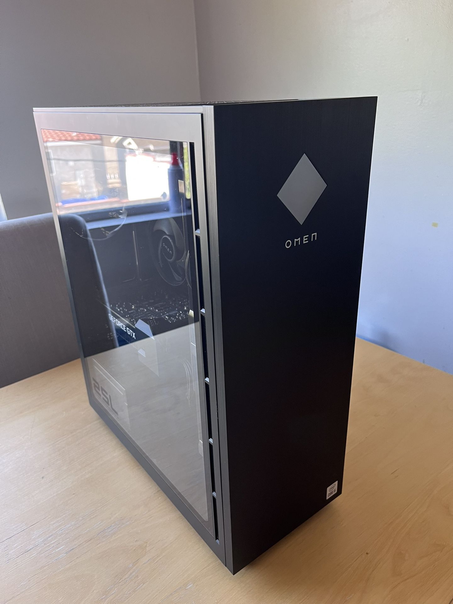HP Omen 25L Gaming PC 