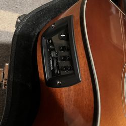 Acústico-electric Guitar With Case 