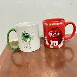  M&M Ceramic Coffee Mug Green & Red  
