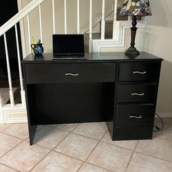 Black Desk - Furniture 