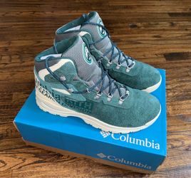 Kith for Columbia Newton Ridge Pine Green 2024 Size 11 Lightweight Boot