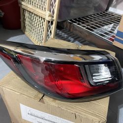2016-2019 Toyota Yaris Tail Light