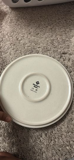 Members mark plate