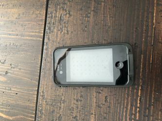 iPhone 4/4S Life proof case