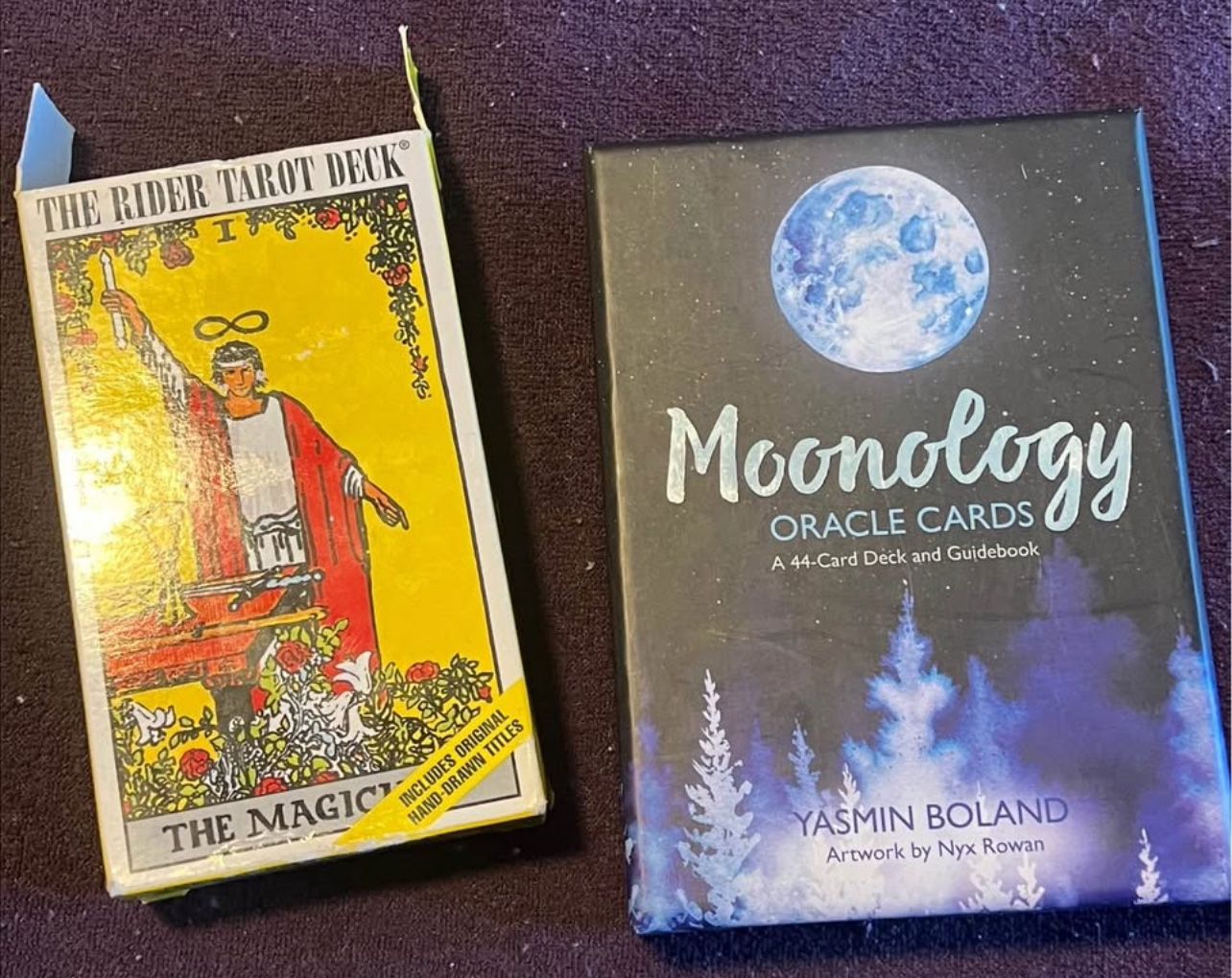 Tarot & Oracle Cards
