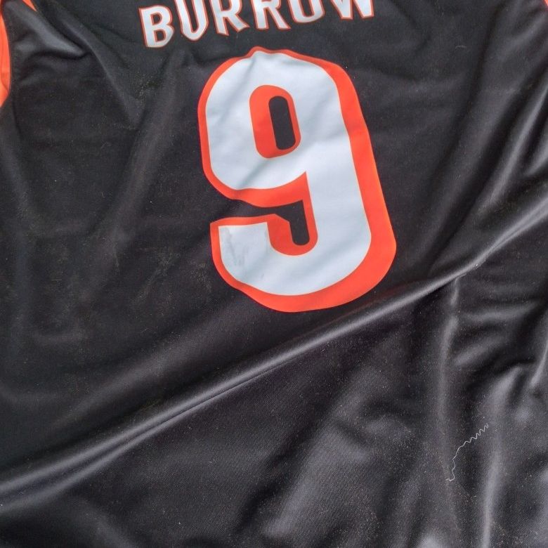 Bengals Joe Burrow Jersey for Sale in Columbus, OH - OfferUp