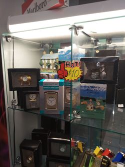 Decorative Clocks