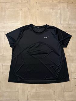 Black Nike lightweight dri fit tshirt size 2XL