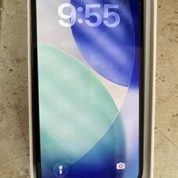 I Phone 16 E Brand New 