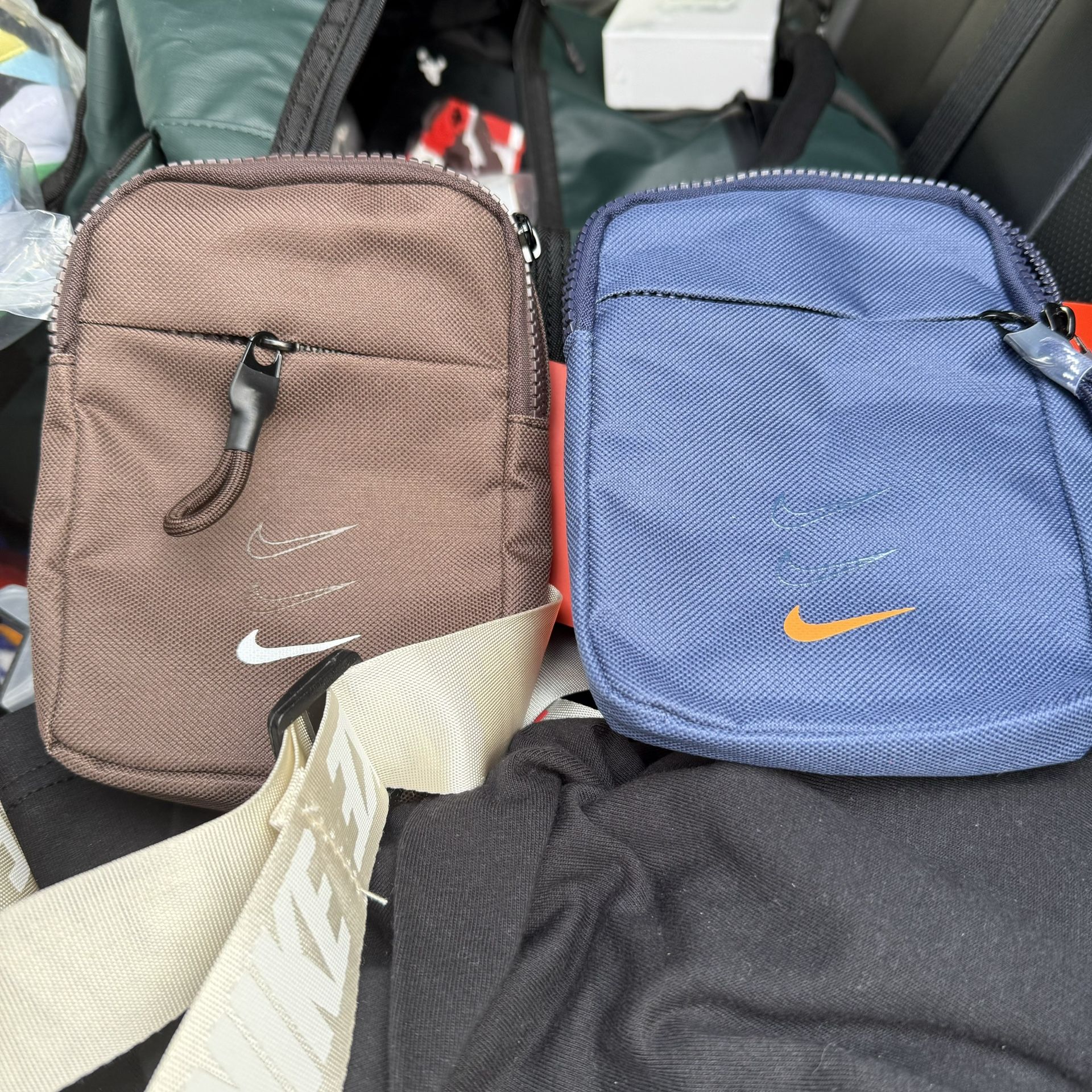 Nike Crossbody
