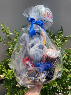 Graduation Bulldog Arrangement