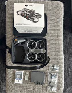 DJI Avata 2 Fly Combo