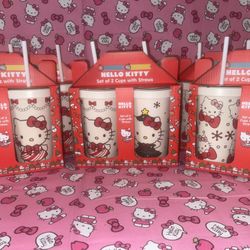 Hello Kitty Set of 2 Cups with Straws