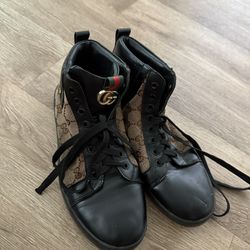 Gucci Sneakers 