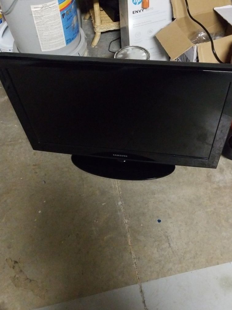 32inches Samsung Tv