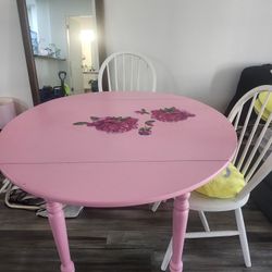 Dinning Table With 4 Chairs