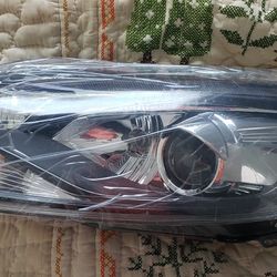 Left Head Lamp 2012 Ford Focus
