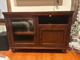 TV cabinet