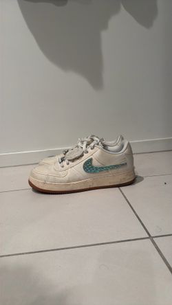 Nike Air Force 1 Travis Scott AF1000