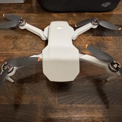 DJI Mini 2 Combo