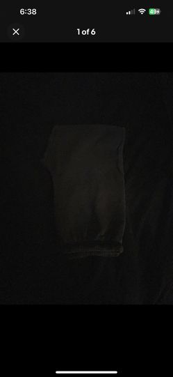Men’s Plain All Black Sweatpants . Size Men’s Small. Loose Fit. No Pockets 