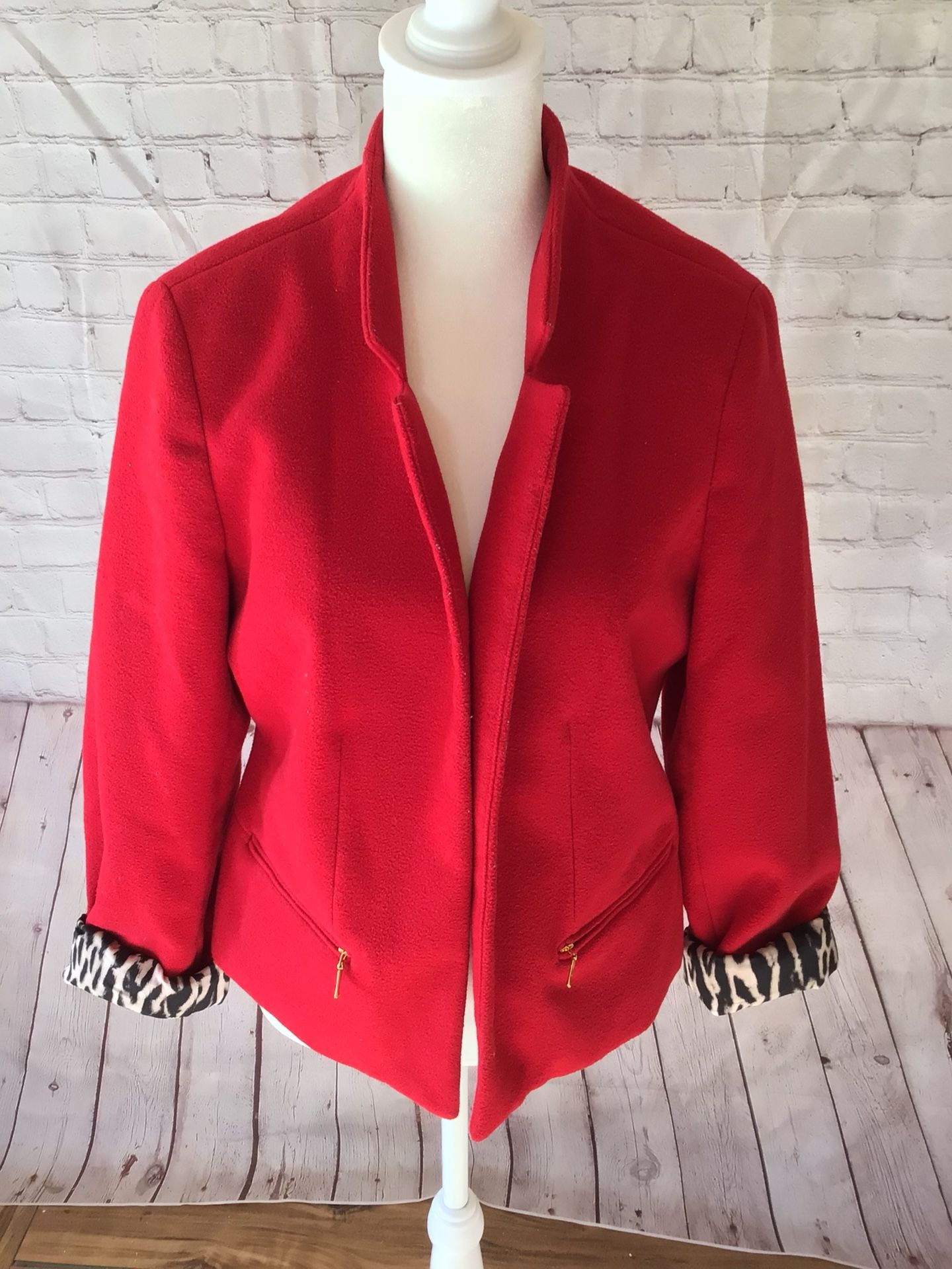 Chico’s Everyday solid Ponte Jacket with leopard print women’s small Chico’s size 0