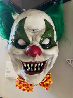 Spirit Halloween stakeable talking clown head animated scary decor