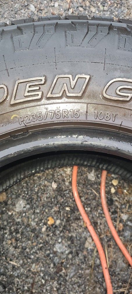 P235/75R15