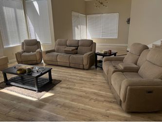 Couch set