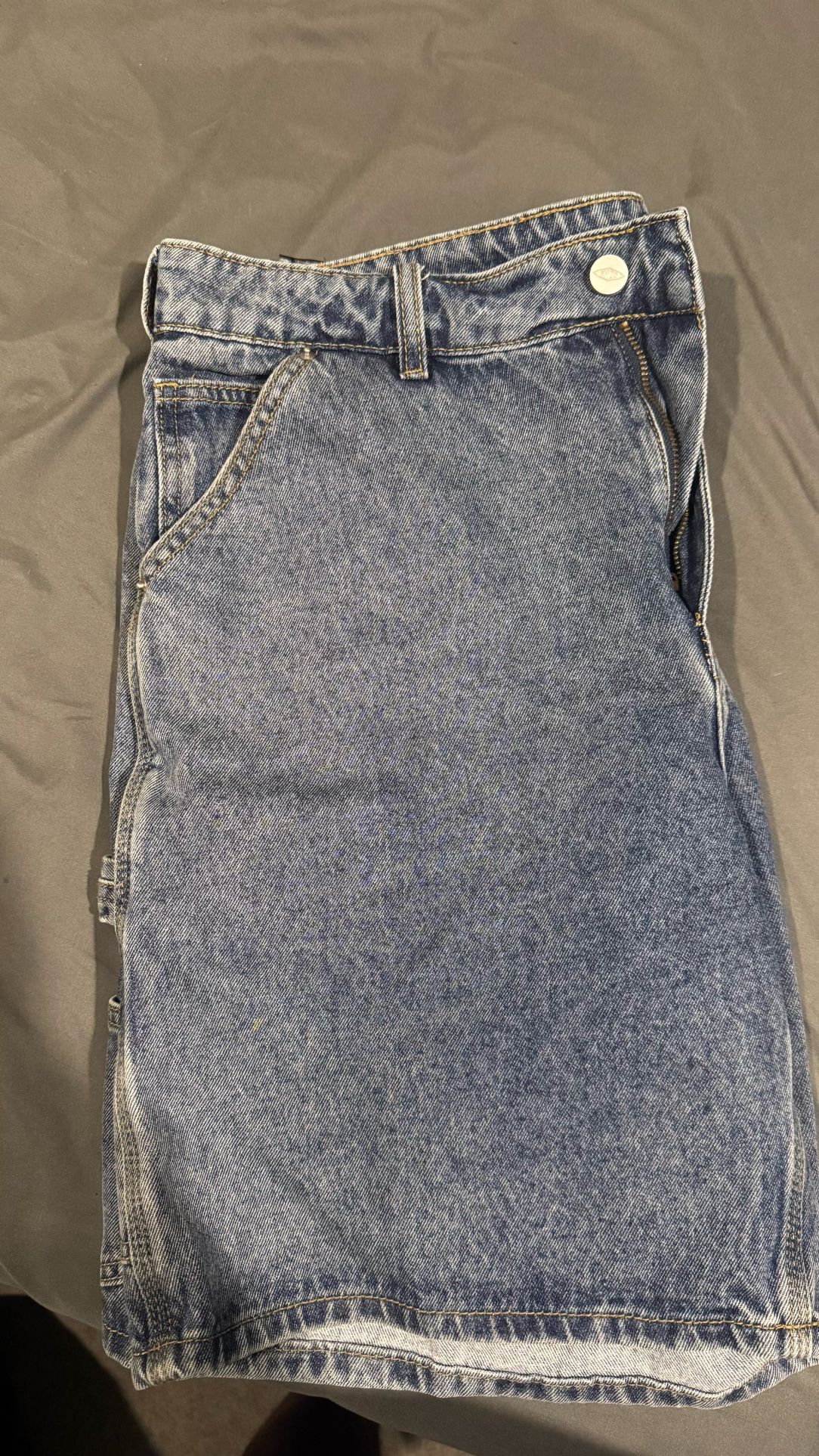 Gv X HMDD Jorts Size L