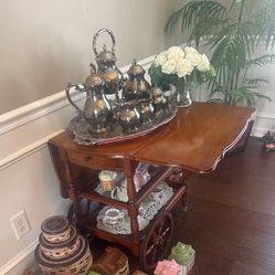 Tea Cart Vintage 