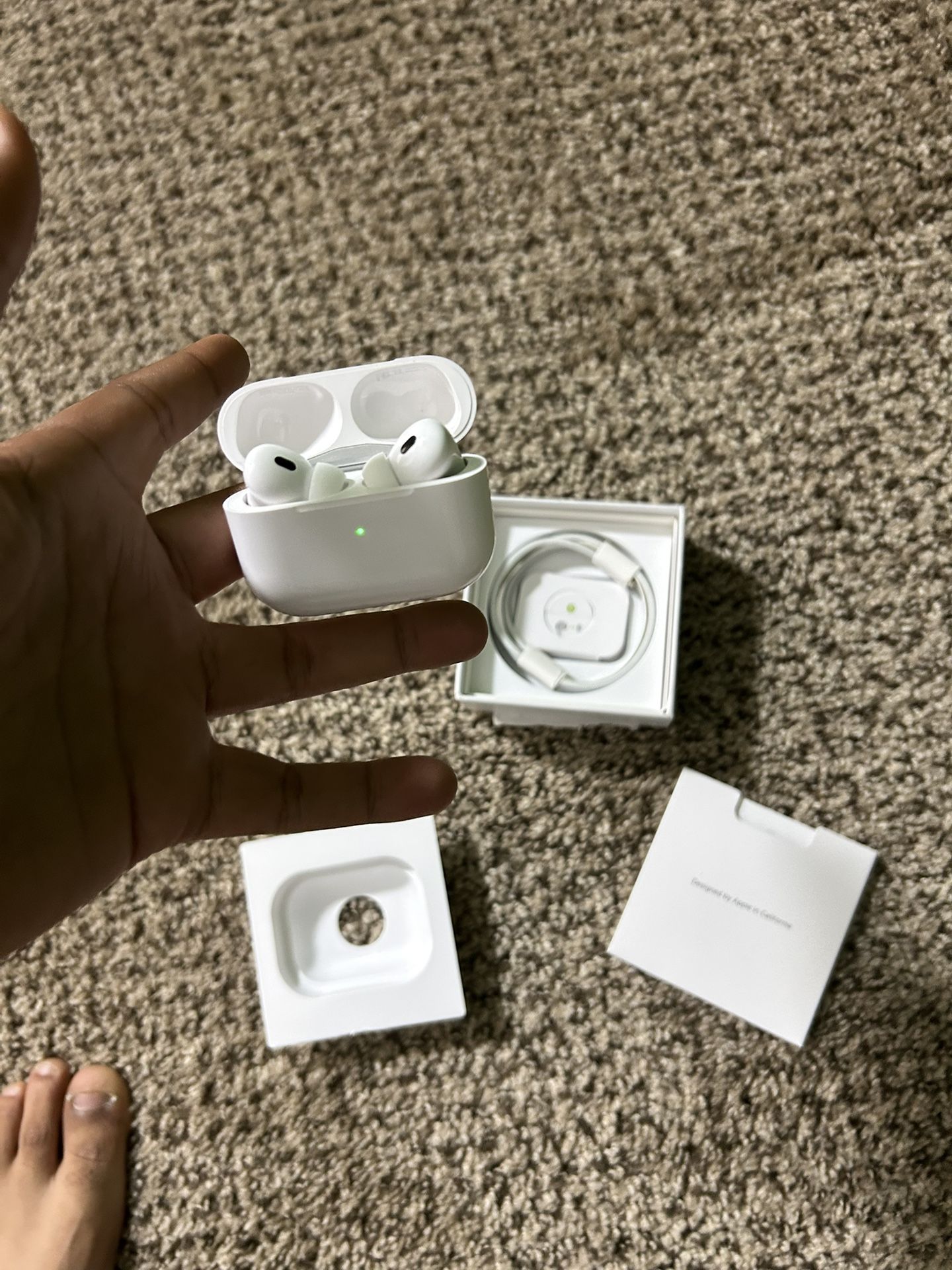 airpods pro 2 and 4