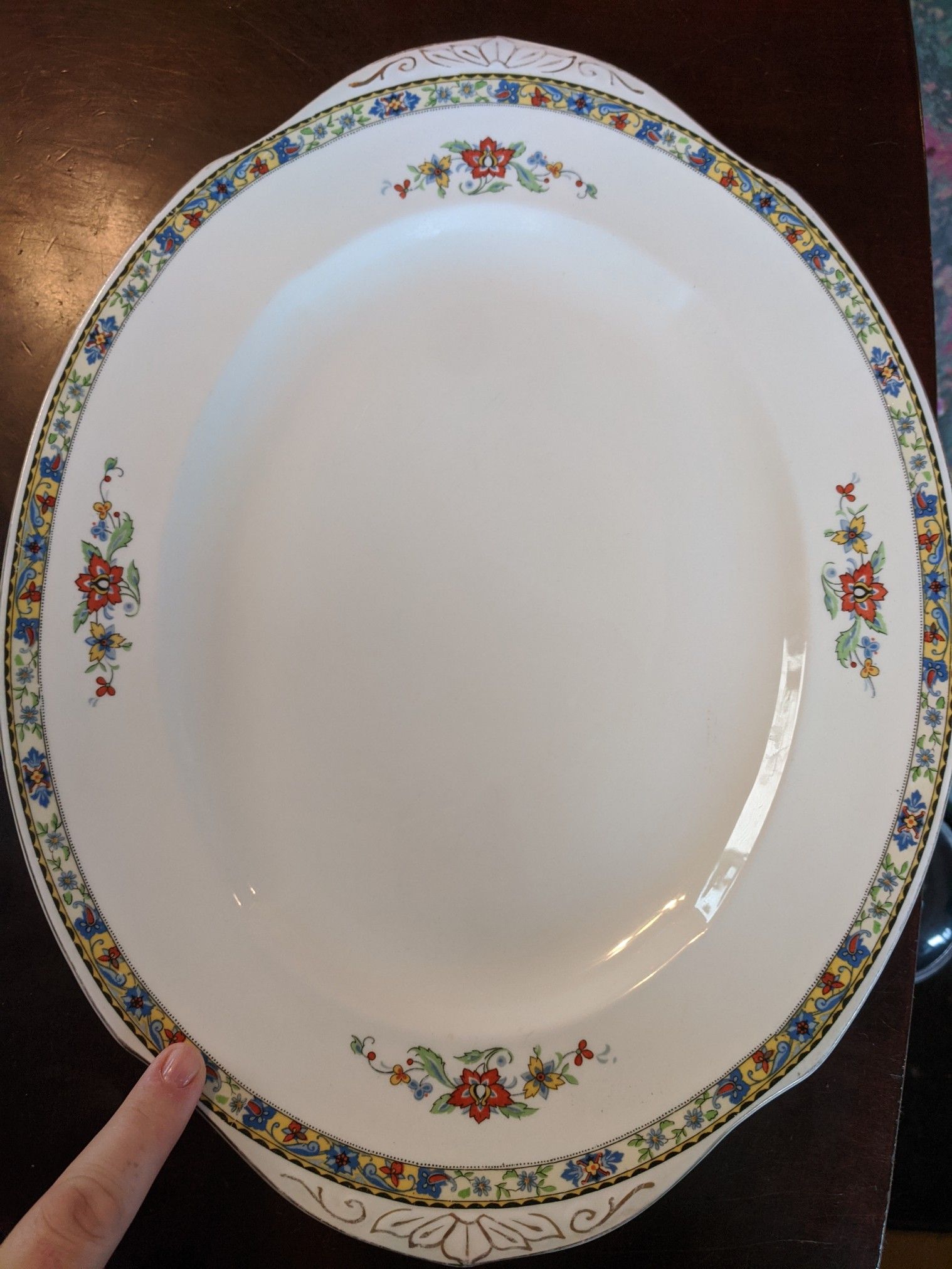 OMEGA Ivory design antique WH Grindley China Platter