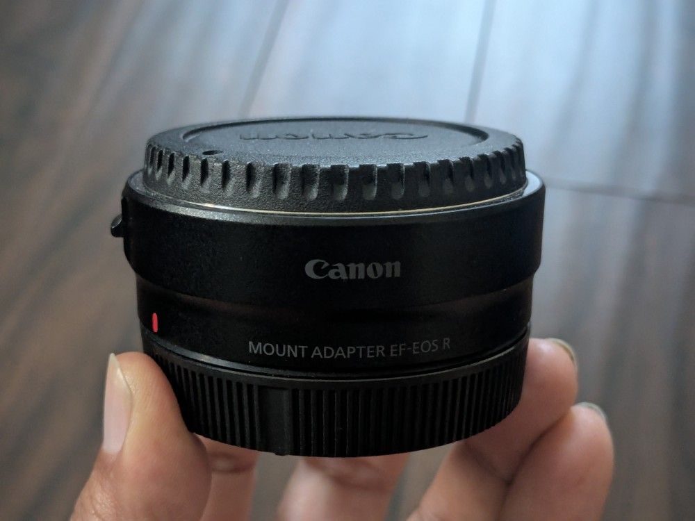 Genuine Canon EF-EOS R RF Lens Adapter in EXCELLENT condition