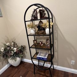 Beautiful Modern Decorative Shelves