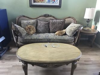 Sofa set