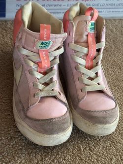 NIKE girls  Sneakers