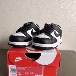 Nike Infant Dunk Low - Black and White - Size 4c