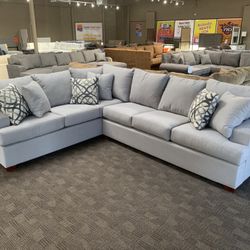 New Living Room Couch Sectional 