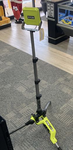 RYOBI ONE+ 18V Cordless Hybrid LED Tripod Stand Light