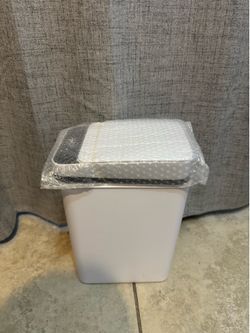 Electricity trash can