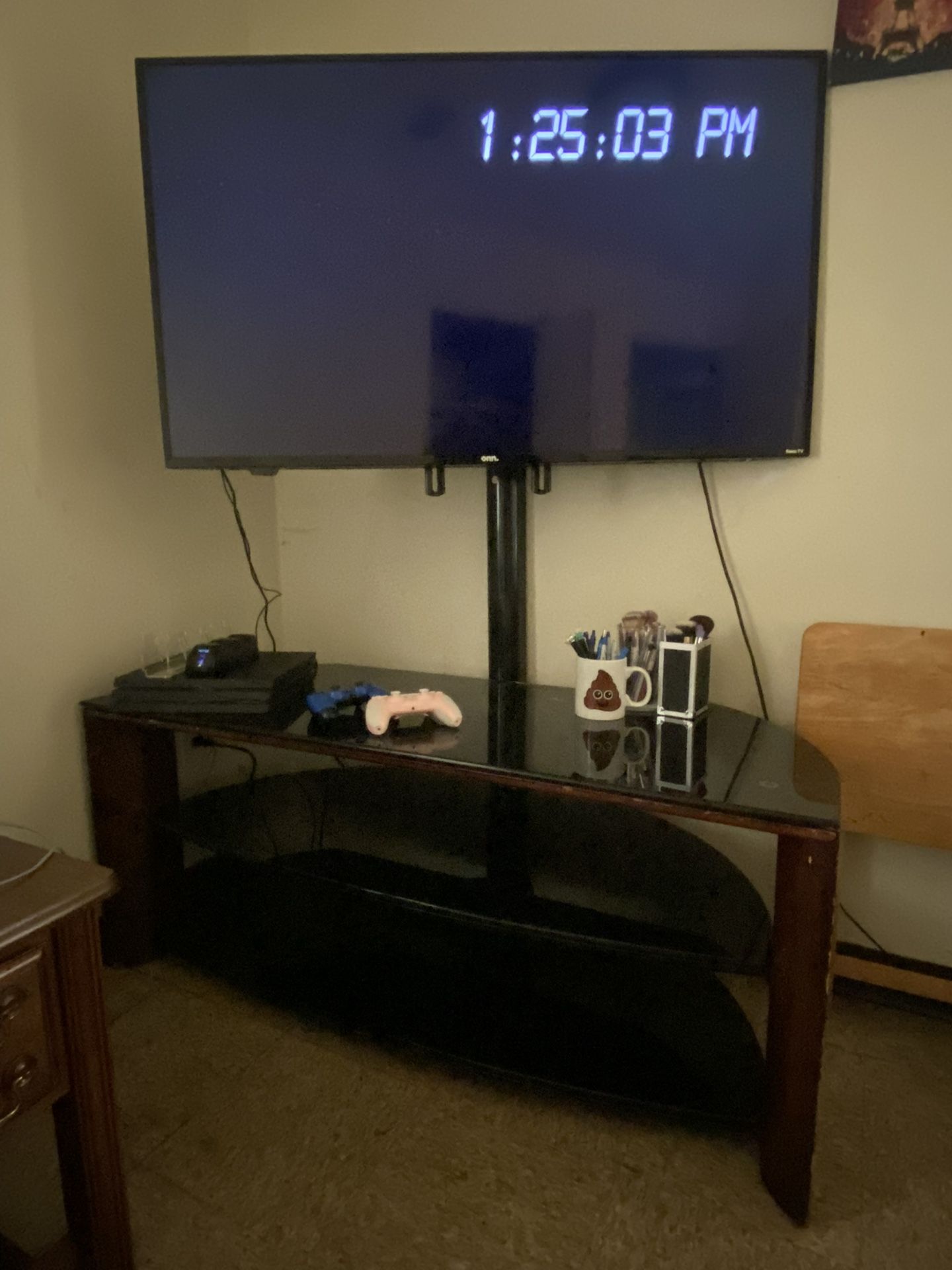 Entertainment Center Tv Is Not Included
