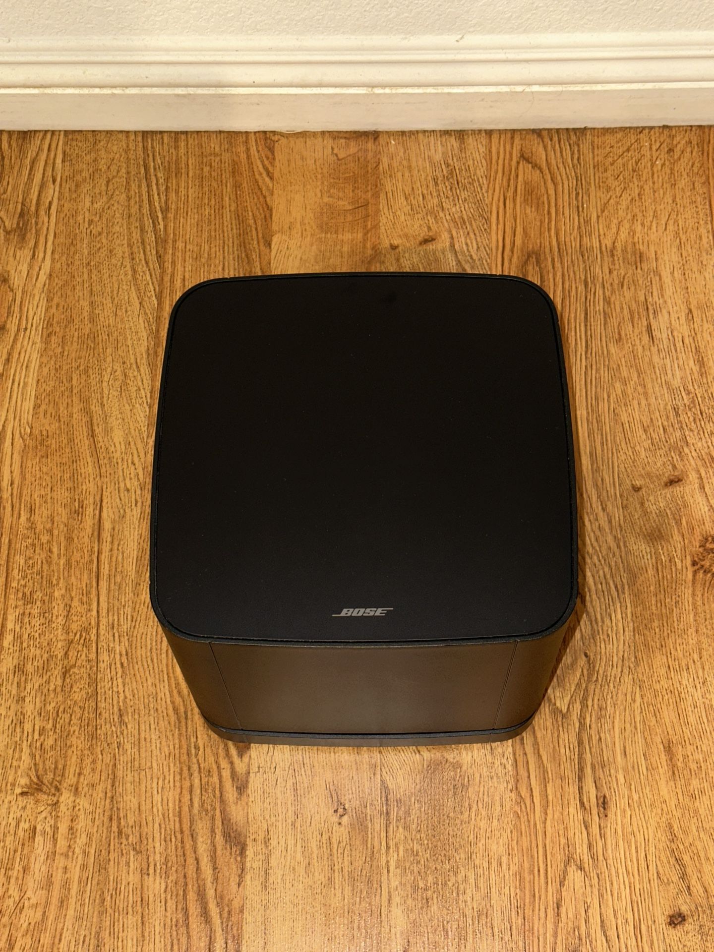 Bose Bass Module 500 Wireless Black Subwoofer. Physical condition is very good. Check all photos and ask any questions before making a purchase. T