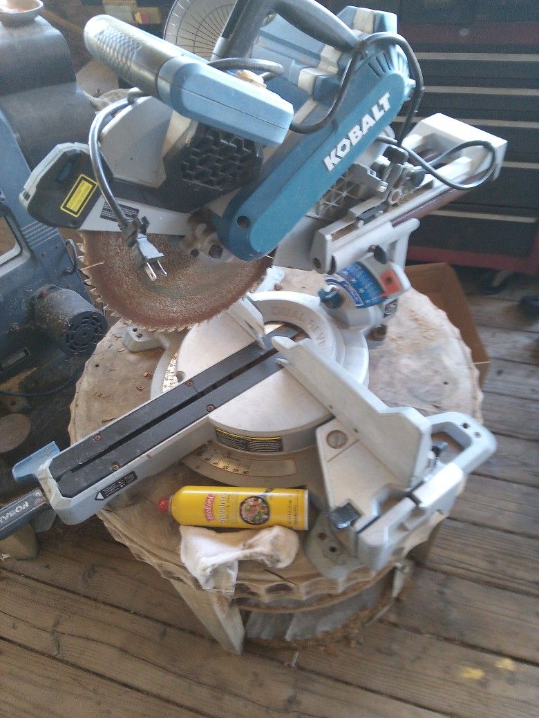 Kobalt 12inch Miter. Saw