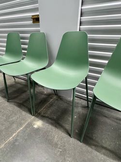 Retro Article chairs x 4