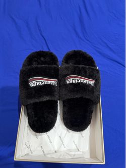 BALENCIAGA SLIDES